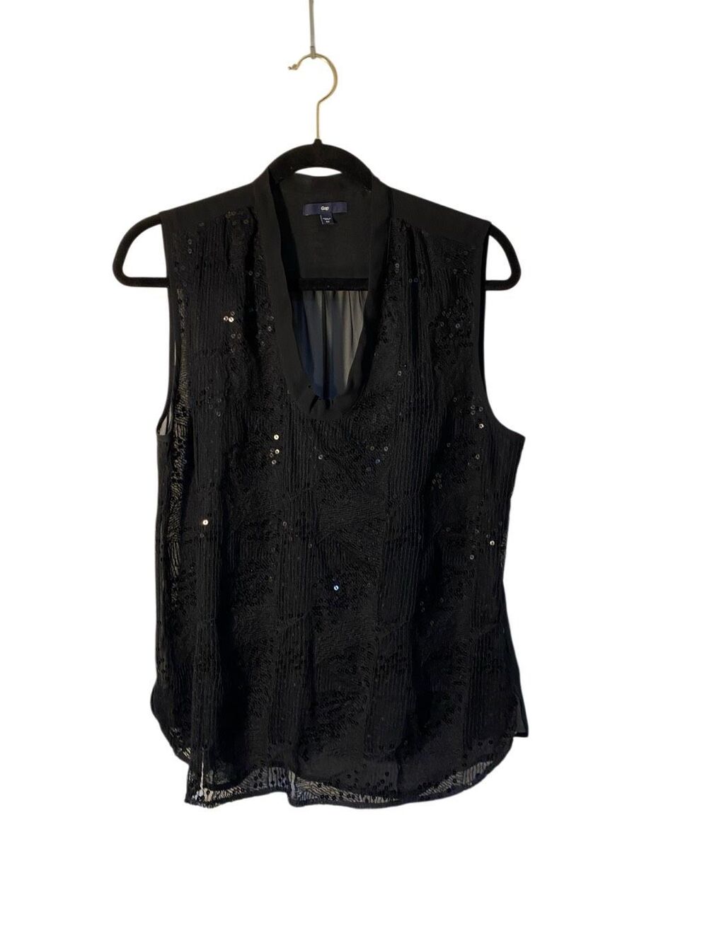 Gap women’s black, semi sheer, sequin and lace sleeveless blouse M